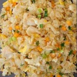 ข้าวผัดไก่