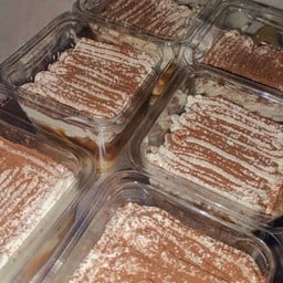 ครัวคอนโด อาหารตามสั่ง (กระเพรา-หมูกระเทียม) สาขา ท่าอิฐ 2