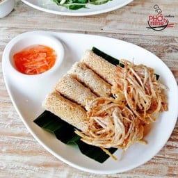 ปอเปี๊ยะเผือกทอด (Taro Egg Rolls)