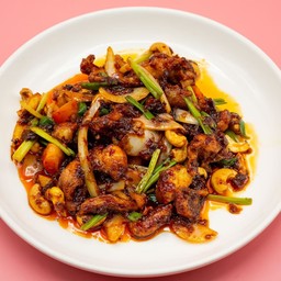 ไก่ผัดเม็ดมะม่วง