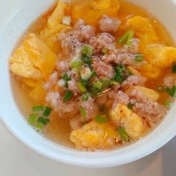แกงจืดไข่น้ำหมูสับ (กับข้าว)