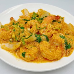 กุ้งผัดผงกะหรี่