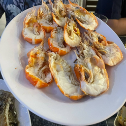 กุ้งแม่น้ำสดุ้งไฟ ครึ่งโล
