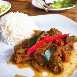 ข้าวแกงกะหรี่เนื้อ สูตรเวียดนาม (Curry Beef with Rice)