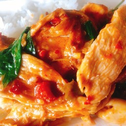 ข้าวพริกแกงไก่
