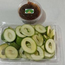 มะม่วงเบา+ น้ำปลาหวาน
