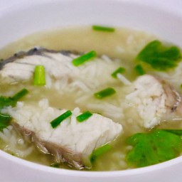 ข้าวต้มปลา