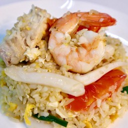 ข้าวผัดทะเล