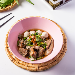 เกาเหลา/ก๋วยเตี๋ยวหมู