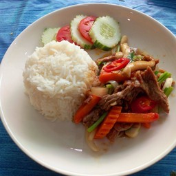 เนื้้อผัดเห็ดน้ำมันหอย