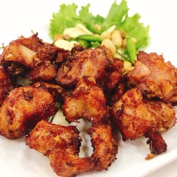 แหนมซี่โครงอ่อนทอด