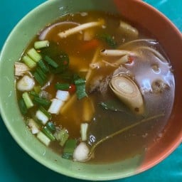 ร้านลาบยโสธรรสแซบ