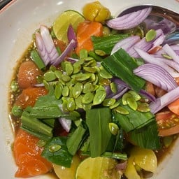 เกาเหลาแซลม่อนปลาร้า