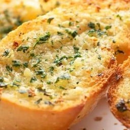 GARLIC BREAD