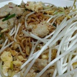 มาม่าผัดไท