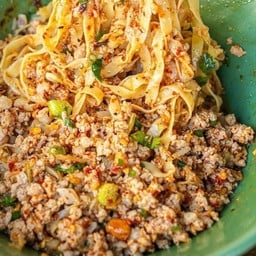 ก๋วยเตี๋ยวต้มยำแห้งหมูสับล้วน