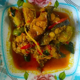 ผัดฉ่าปลาดุก