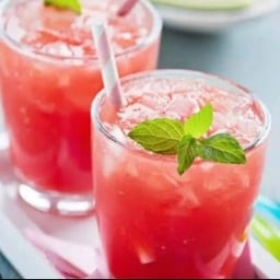 น้ำพั้นช์+น้ำแข็ง