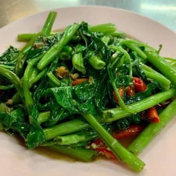 ผัดผักบุ้ง
