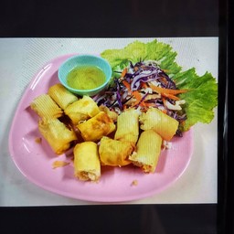 ปอเปี๊ยะ