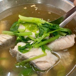 แกงจืดปลากระพงคึ่นไฉ่