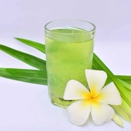 น้ำใบเตยหอม+น้ำแข็ง