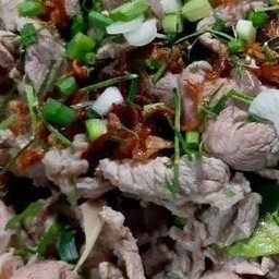 ลวกจิ้มเนื้อ