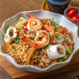 ตำมาม่ารวมมิตร