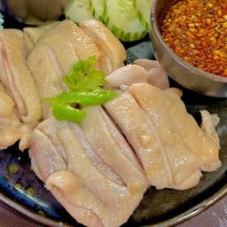 ไก่สับซีอิ๊วเบตง (กับข้าว)