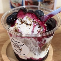 กรีกโยเกิร์ต Blue berry overload