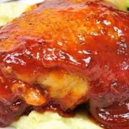 สะโพกไก่ซอสบาร์บีคิว