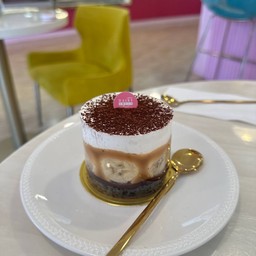 BANOFFEE CAKE