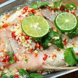 ปลาทับทิมนึ่งมะนาว