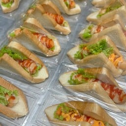 แซนด์วิชห่มผ้า(ปูอัด)