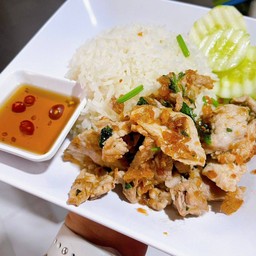 ข้าวราดหมูกระเทียม