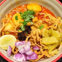 ข้าวซอยไก่ +โค้ก