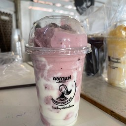 องุ่นสดปั่นโยเกิร์ต