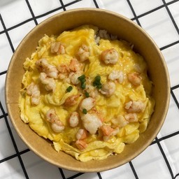 ข้าวหน้าไข่ข้นกุ้ง