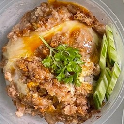 ข้าวไข่ขยี้หมูสับกระเทียม