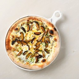 พิซซ่าเห็ดทรัฟเฟิล.