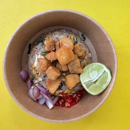 ข้าวผัดคะน้าปลาเค็มกากหมู