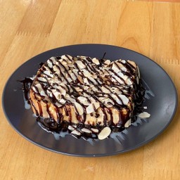 ขนมปังเนยถั่วอัลมอนด์ช็อคโกแลต