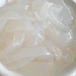 ลูกตาล ลอยแก้ว