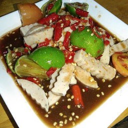 เกาเหลาหมูยอ