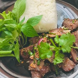 ข้าวลาบหมูอบ
