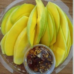 มะม่วงน้ำปลาหวาน