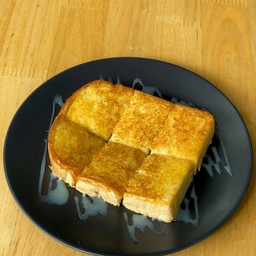 ขนมปังเนยนม