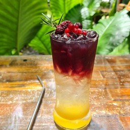 Butterfly Pea and Pineapple Soda