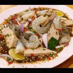 ยำหมูยอกุ้งสด