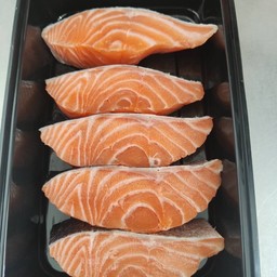 แซลมอนพอร์ชั่น 500 กรัม